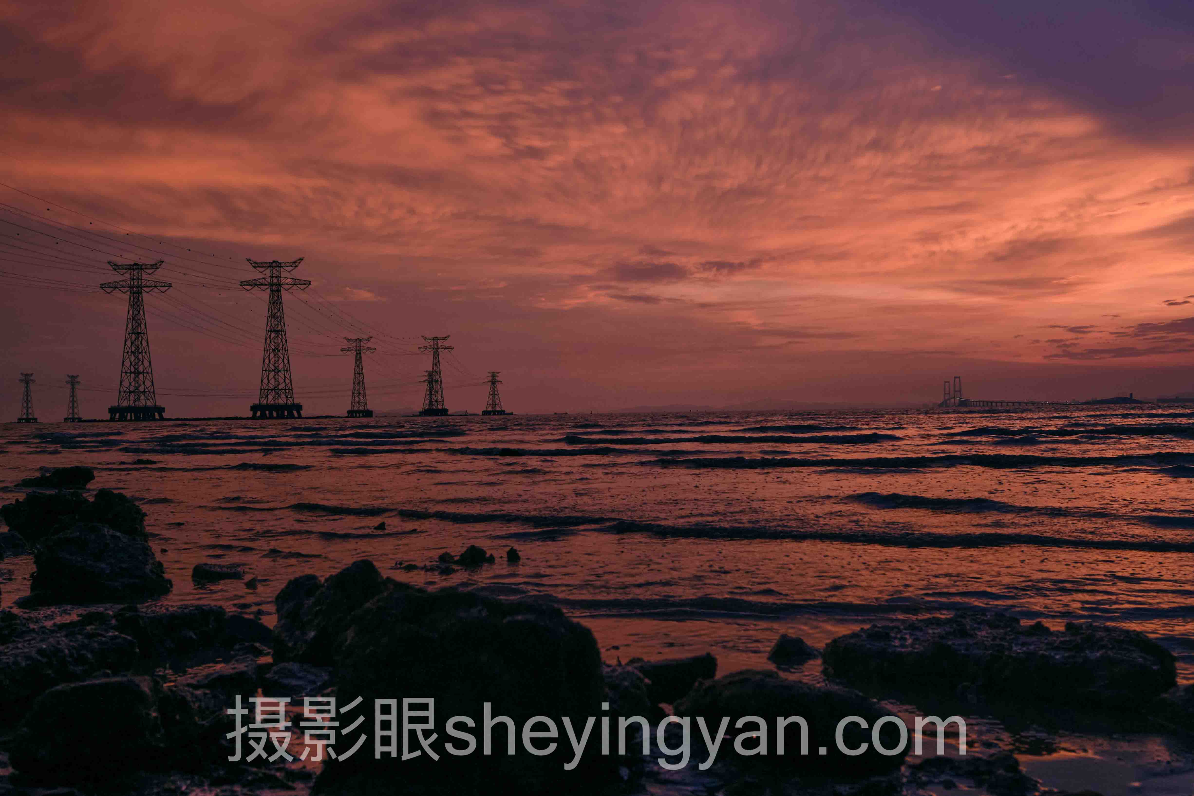 人像照片点评怎么做？3个AI照片评分案例告诉你答案